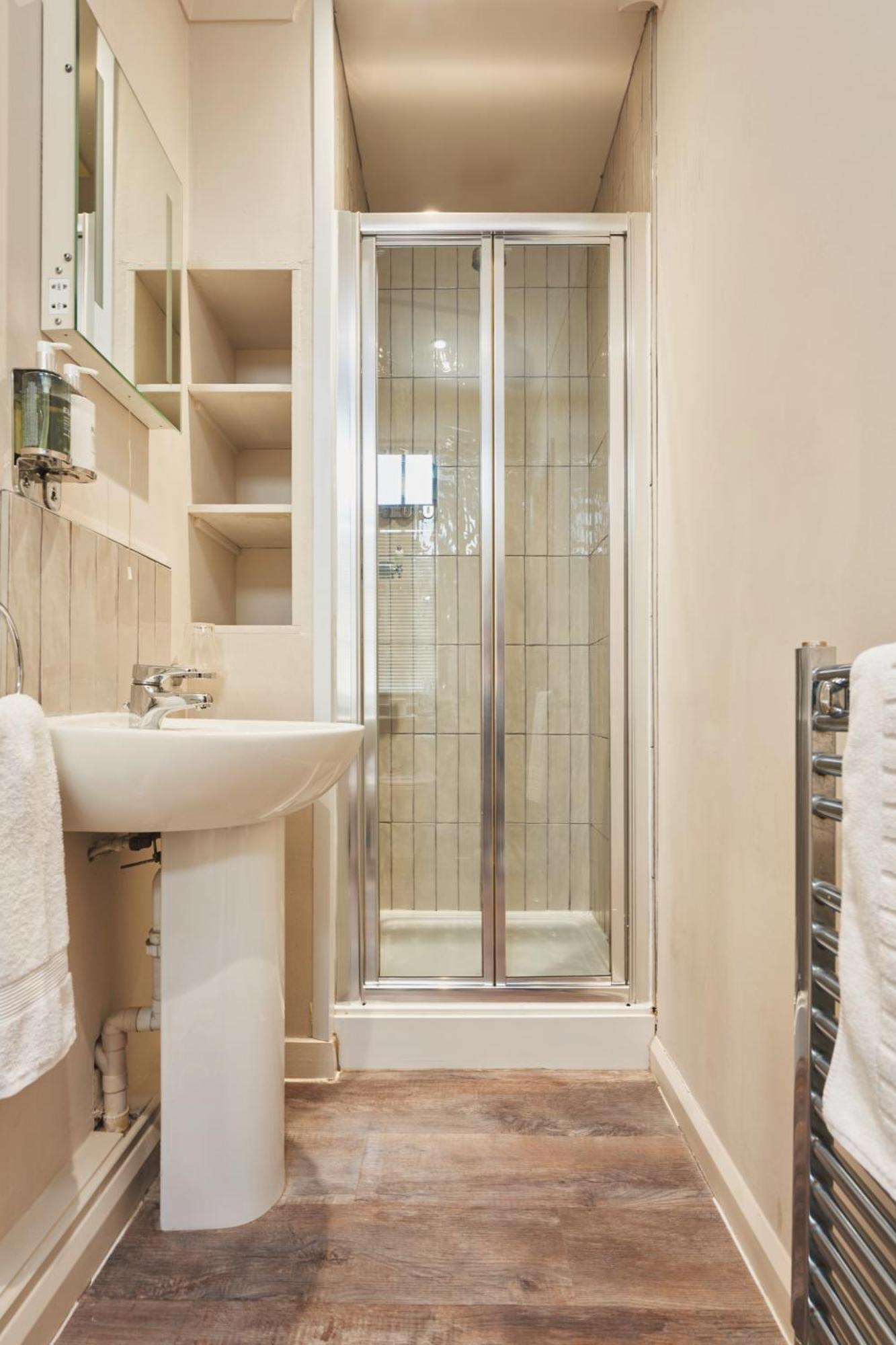 Отель Rose And Crown Yealmpton Экстерьер фото
