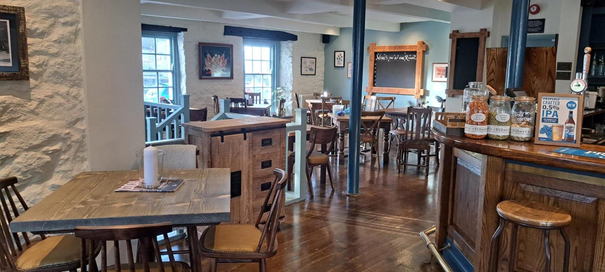 Отель Rose And Crown Yealmpton Экстерьер фото
